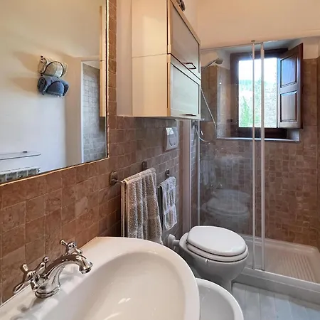 Awesome Apartment In Papiano With Wifi * Caiano